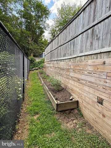 406 BELTON RD, Silver Spring, MD 20901