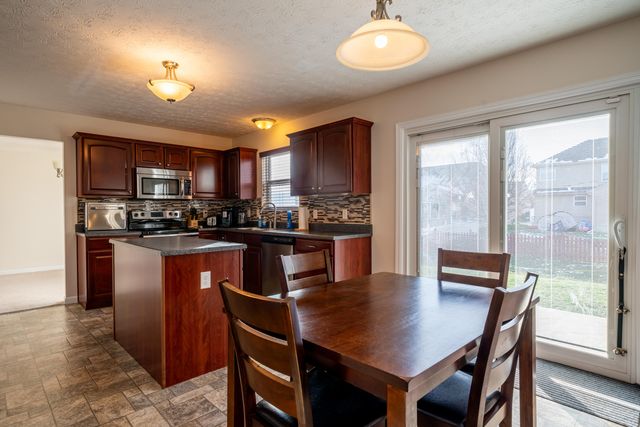 6741 Stovali Drive 6741 Stovali Drive, Huber Heights, OH 45424