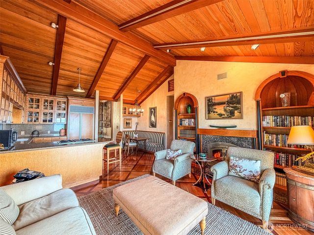 450 Eagle Bay Road, Blakely Island, WA 98222