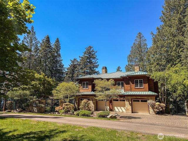 450 Eagle Bay Road, Blakely Island, WA 98222
