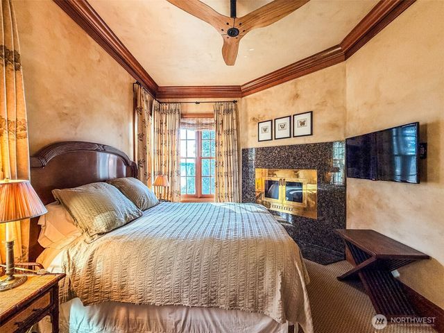 450 Eagle Bay Road, Blakely Island, WA 98222