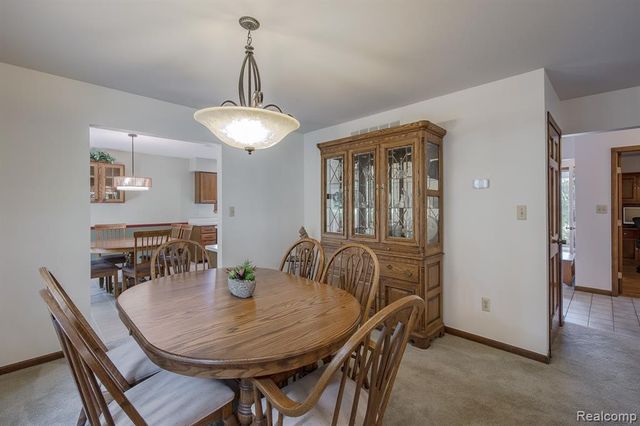 7880 Deerhill Drive, Clarkston, MI 48346