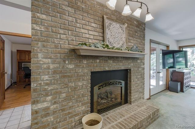 7880 Deerhill Drive, Clarkston, MI 48346