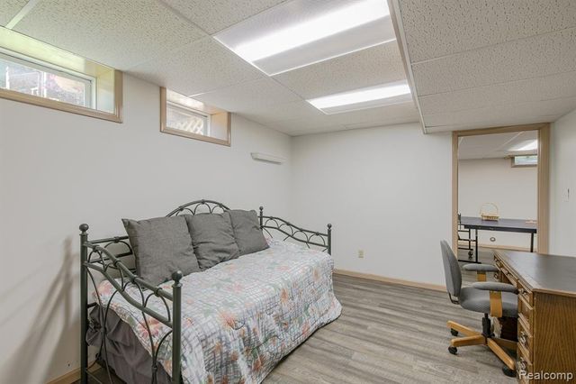 7880 Deerhill Drive, Clarkston, MI 48346