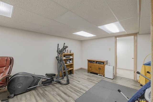 7880 Deerhill Drive, Clarkston, MI 48346