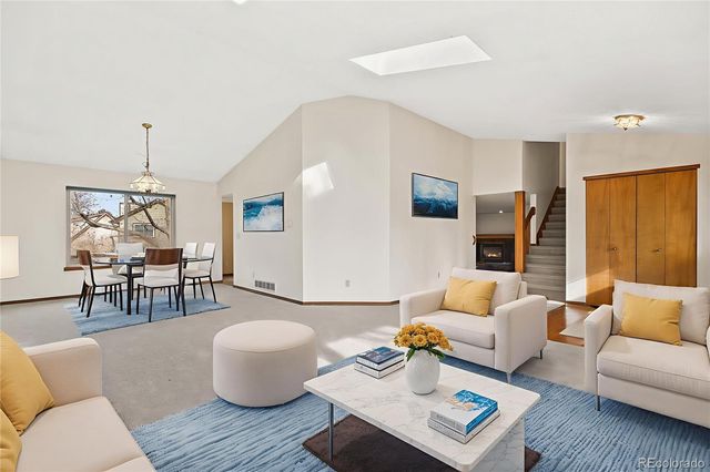 11303 E Warren Avenue, Aurora, CO 80014