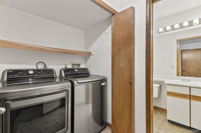 11303 E Warren Avenue, Aurora, CO 80014