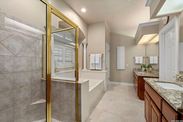 2302 BLACKOAK BND, San Antonio, TX 78248