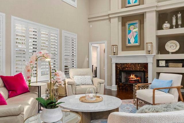 2302 BLACKOAK BND, San Antonio, TX 78248