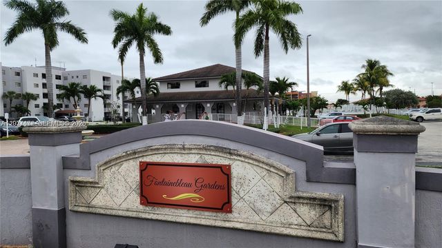 8185 NW 7th Street 218, Miami, FL 33126