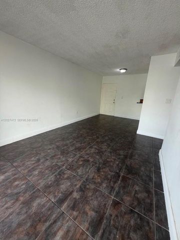 8185 NW 7th Street 218, Miami, FL 33126