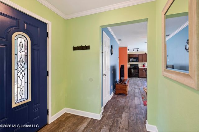 2304 Gulf Avenue, Gulfport, MS 39501