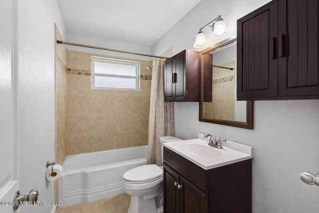 2304 Gulf Avenue, Gulfport, MS 39501