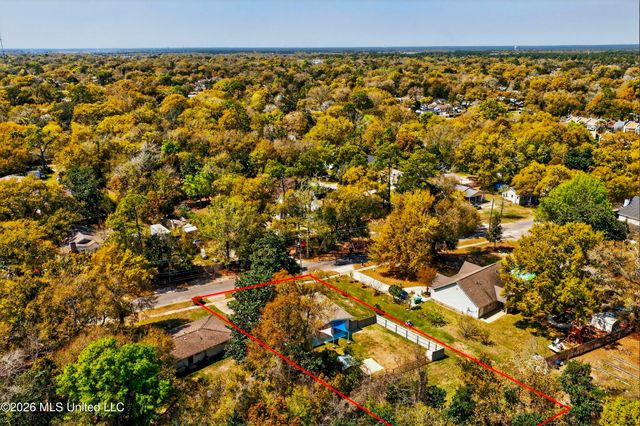 2304 Gulf Avenue, Gulfport, MS 39501