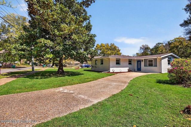 2304 Gulf Avenue, Gulfport, MS 39501