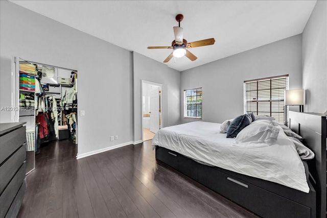 1634 Sandpiper Cir, Weston, FL 33327