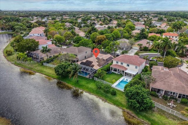 1634 Sandpiper Cir, Weston, FL 33327