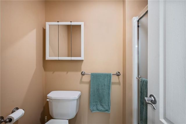 4212 NE Suwannee Drive, Lee's Summit, MO 64064