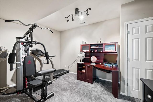 4212 NE Suwannee Drive, Lee's Summit, MO 64064