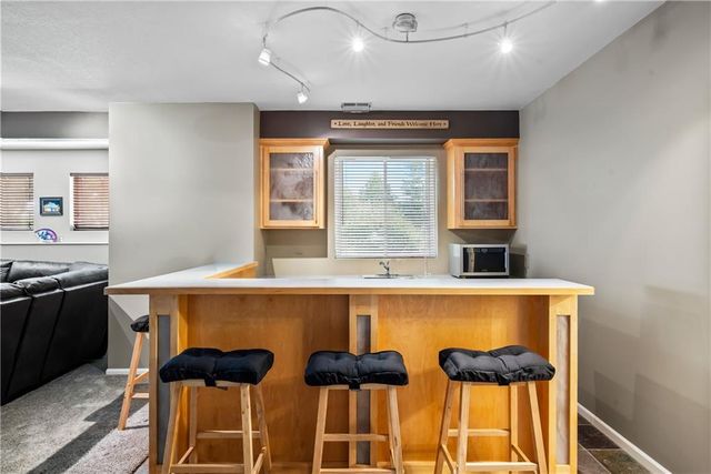 4212 NE Suwannee Drive, Lee's Summit, MO 64064