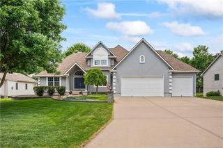 4212 NE Suwannee Drive, Lee's Summit, MO 64064