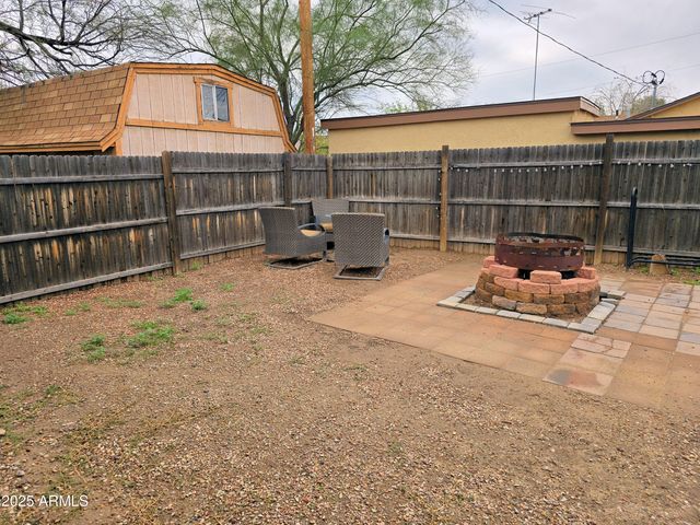 687 W NAVAJO Street, Wickenburg, AZ 85390