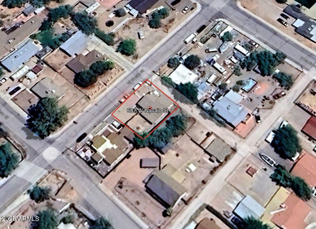 687 W NAVAJO Street, Wickenburg, AZ 85390