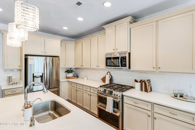 636 Summerhaven Lane SE, Bolivia, NC 28422