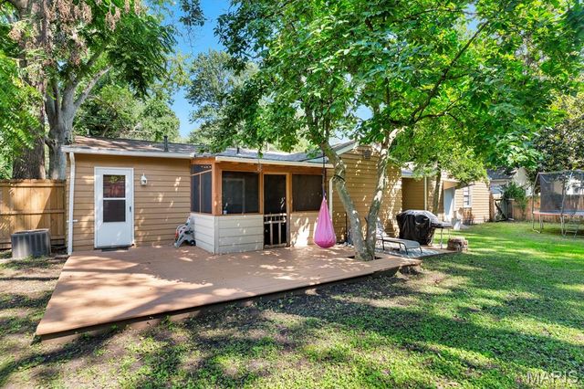 263 S Hartnett Avenue, Ferguson, MO 63135