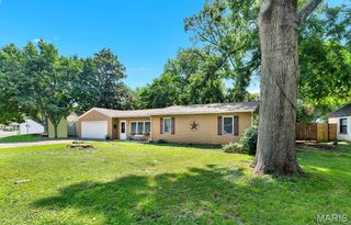 263 S Hartnett Avenue, Ferguson, MO 63135