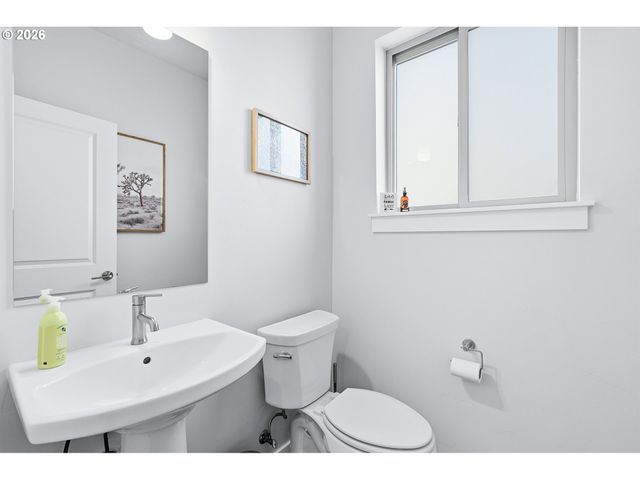 7234 Sw BAY Ln, Wilsonville, OR 97070