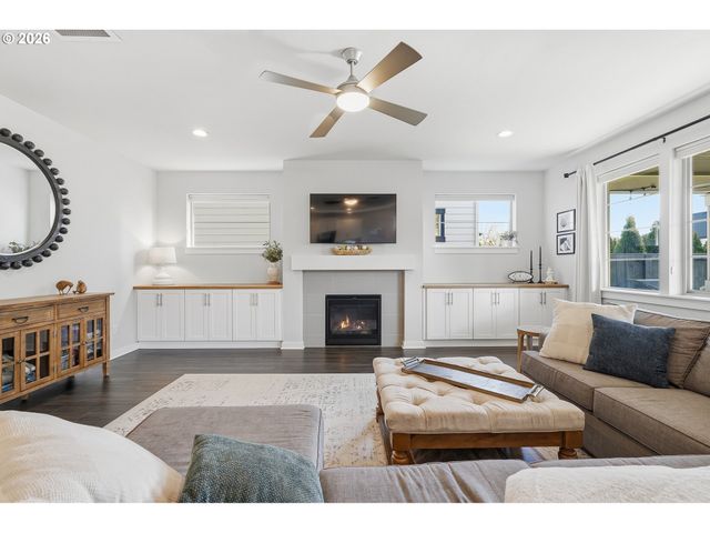 7234 Sw BAY Ln, Wilsonville, OR 97070