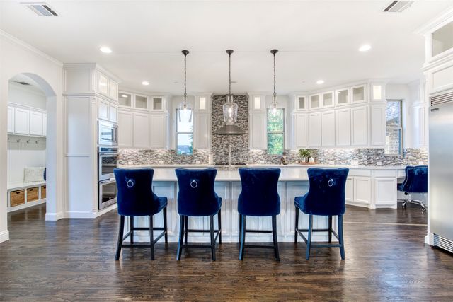 901 Inverness Court, Lucas, TX 75002