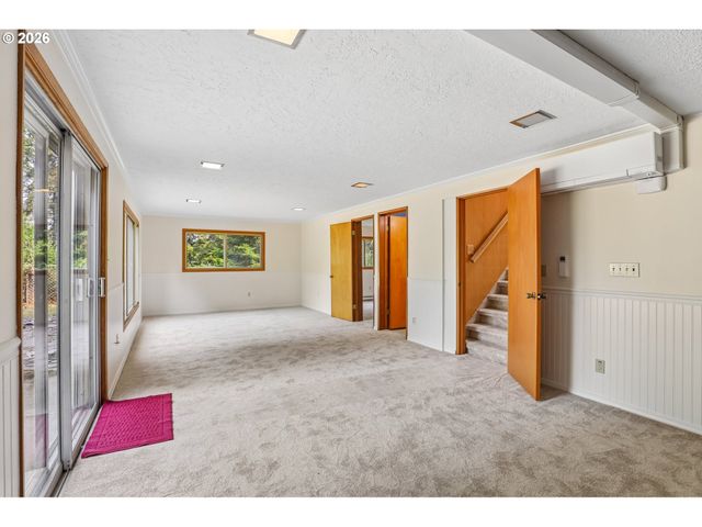 31 CEDAR GATES Rd, Longview, WA 98632