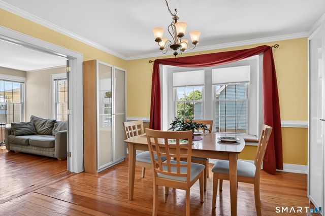107 Washington Circle, West Hartford, CT 06119