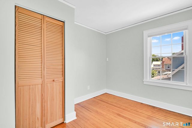 107 Washington Circle, West Hartford, CT 06119