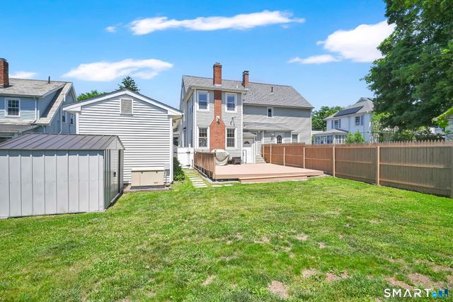 107 Washington Circle, West Hartford, CT 06119