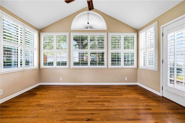 3783 Vineyards Lake Circle NW 21, Kennesaw, GA 30144