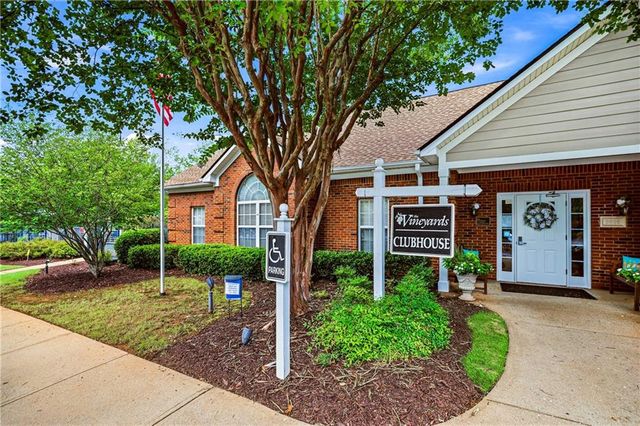 3783 Vineyards Lake Circle NW 21, Kennesaw, GA 30144