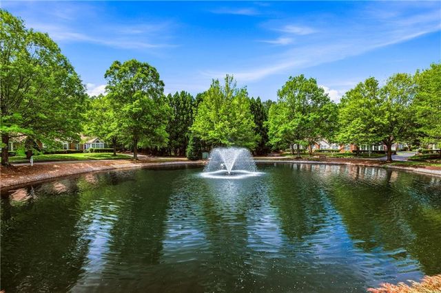 3783 Vineyards Lake Circle NW 21, Kennesaw, GA 30144