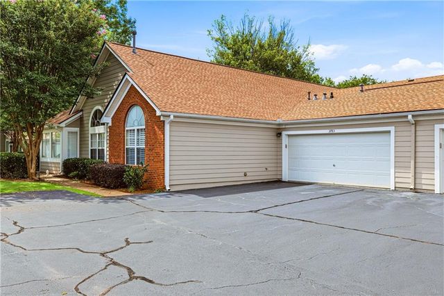 3783 Vineyards Lake Circle NW 21, Kennesaw, GA 30144