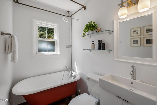 3269 Summit Avenue, Altadena, CA 91001