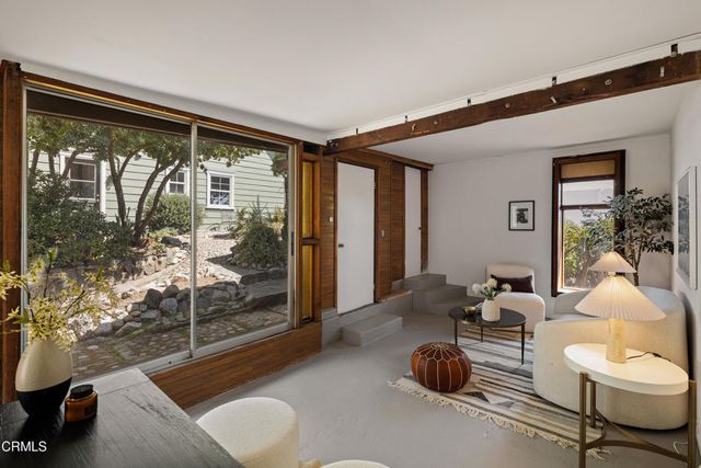 3269 Summit Avenue, Altadena, CA 91001