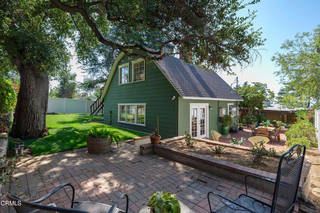 3269 Summit Avenue, Altadena, CA 91001