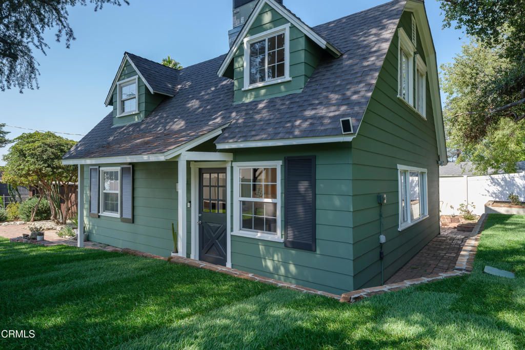 3269 Summit Avenue, Altadena, CA 91001