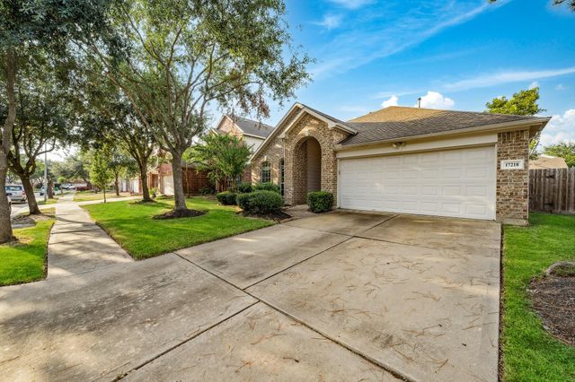 17218 Double Lilly Drive, Houston, TX 77095