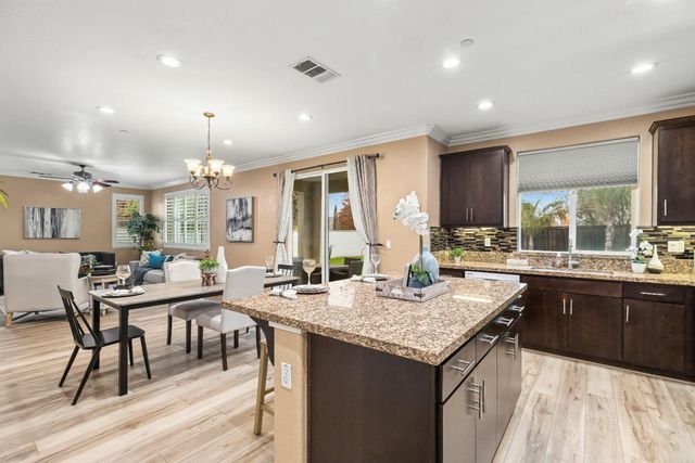 18383 Dalton Ct, Lathrop, CA 95330