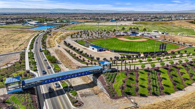 18383 Dalton Ct, Lathrop, CA 95330