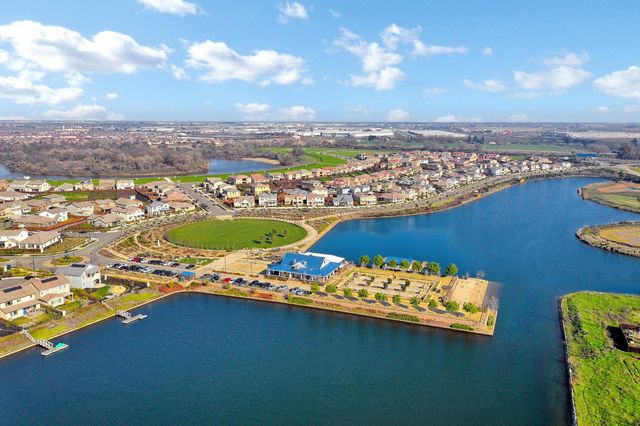 18383 Dalton Ct, Lathrop, CA 95330