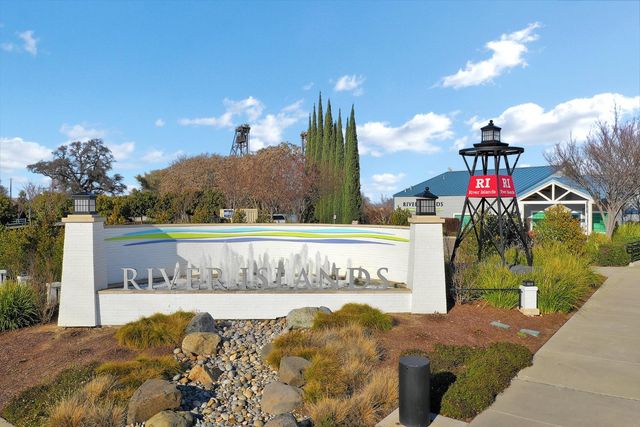 18383 Dalton Ct, Lathrop, CA 95330